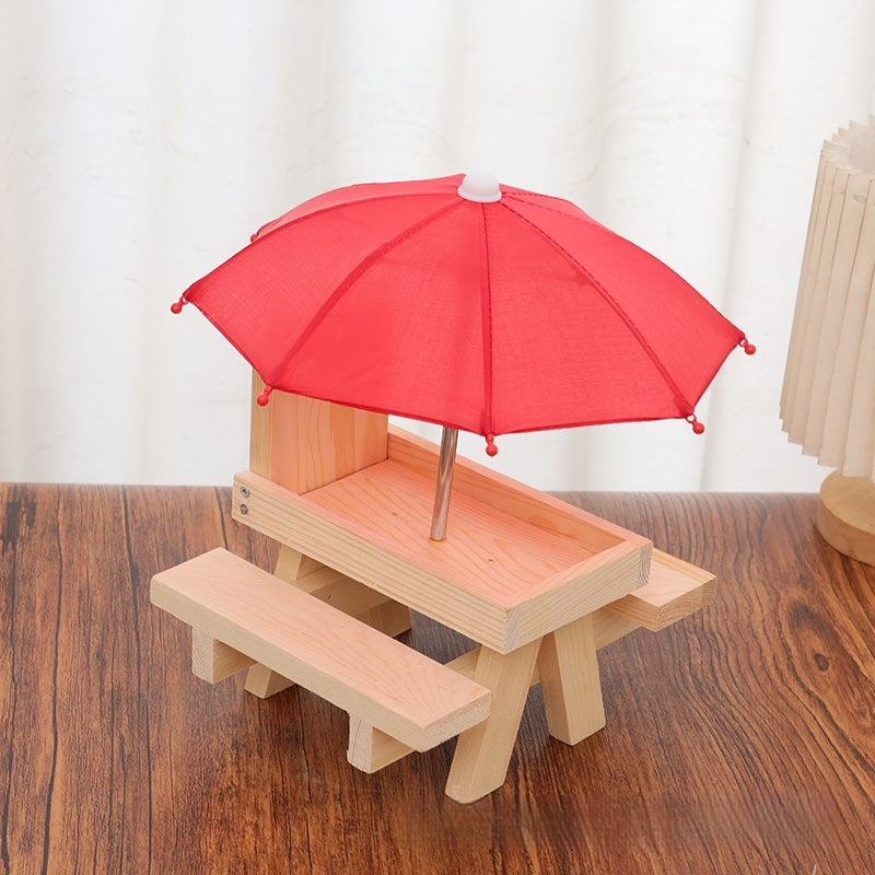 Wooden outdoor chipmunk and squirrel feeder pet dining table with corn bracket